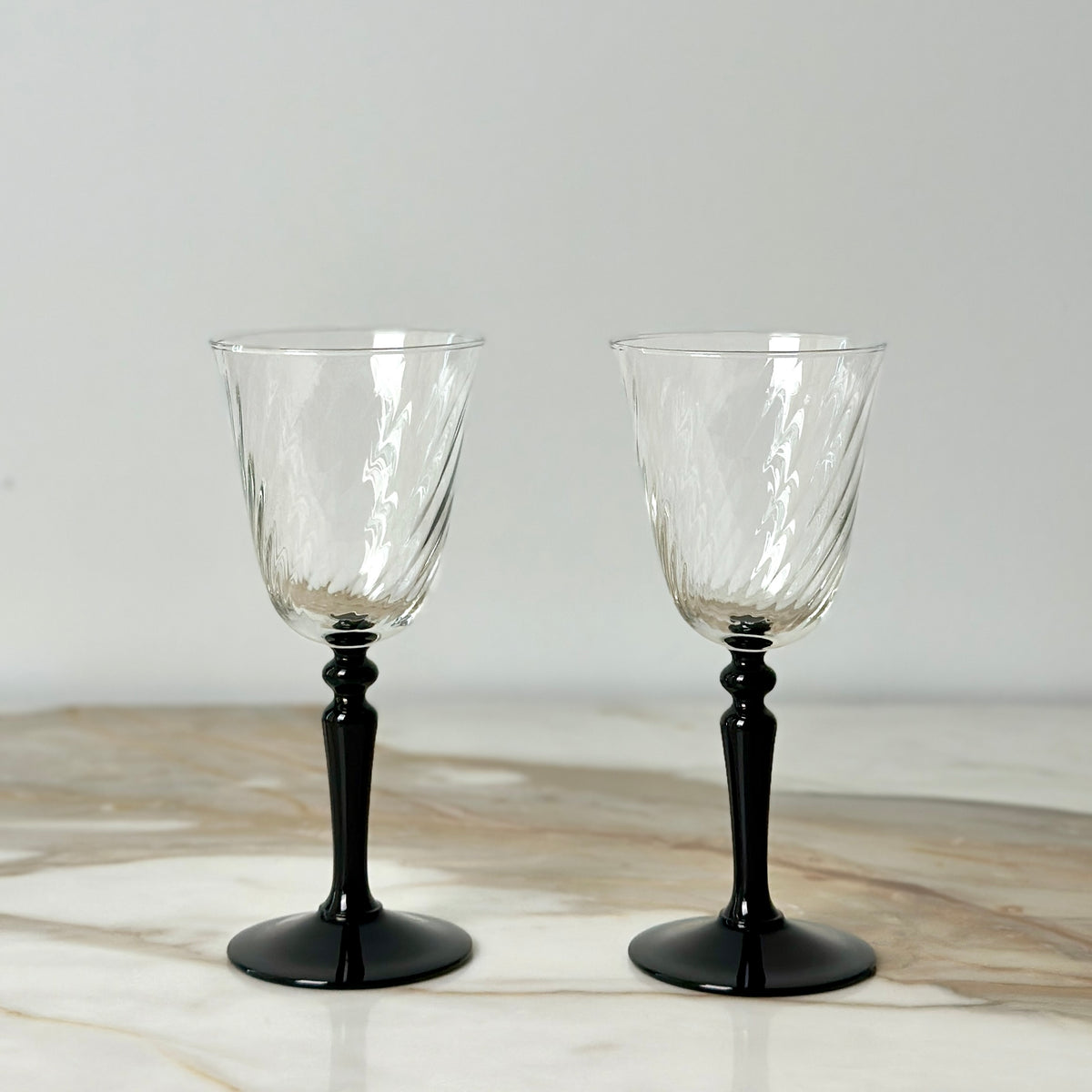 Cristal D'Arques Onyx Wine Glasses - Set of 6