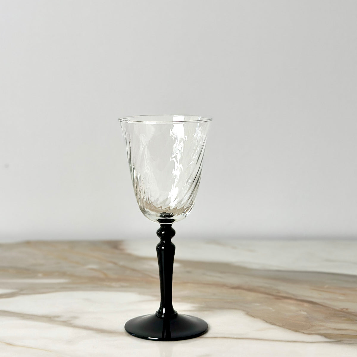 Cristal D'Arques Onyx Wine Glasses - Set of 6