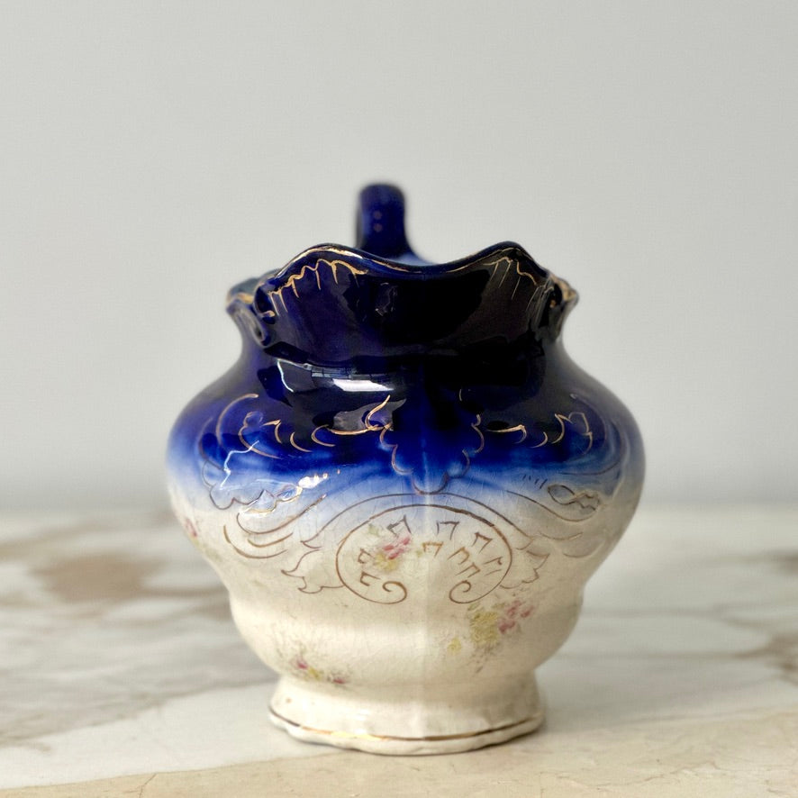 La Belle Flow Blue Pitcher
