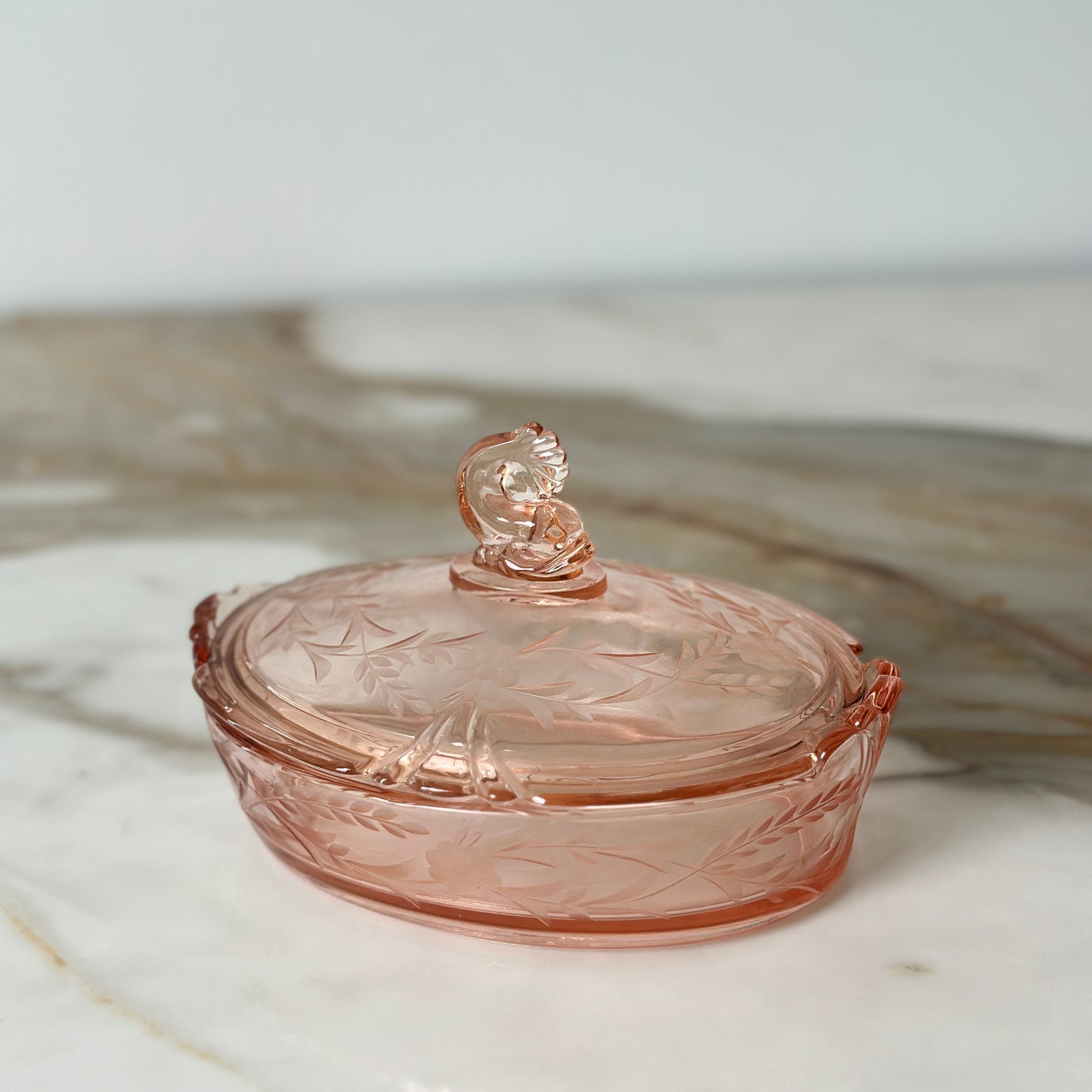 Heisey Lemon Dish & Dolphin Finial
