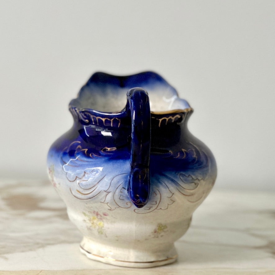 La Belle Flow Blue Pitcher